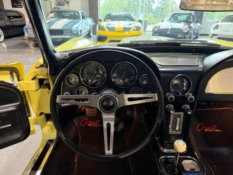 1967 Chevrolet Corvette C2 - Image 11 of 20
