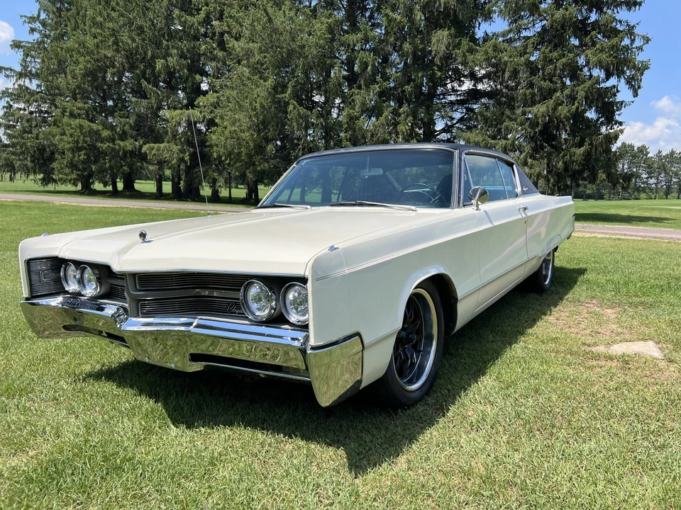1967 Chrysler 300 Non-Letter Series - Image 3 of 31
