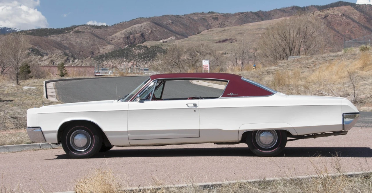 1967 Chrysler 300 Non-Letter Series - Image 13 of 31