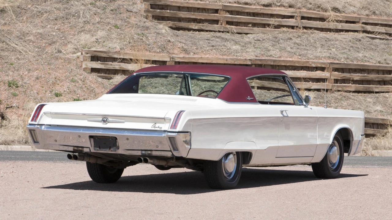 1967 Chrysler 300 Non-Letter Series - Image 15 of 31