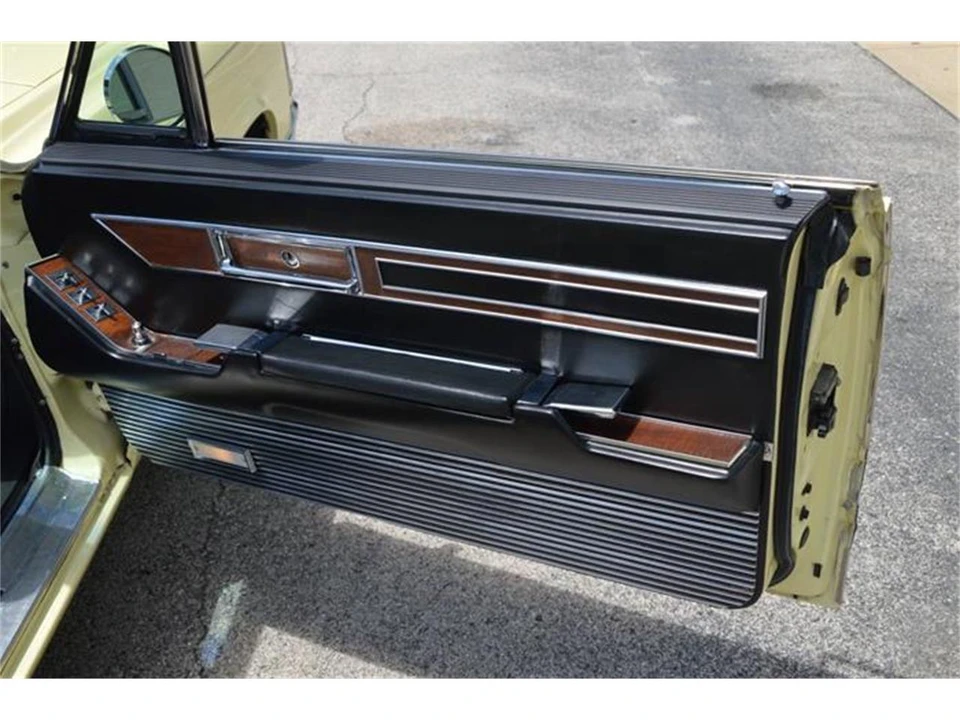1967 Chrysler Imperial 3rd Gen - Image 20 of 22