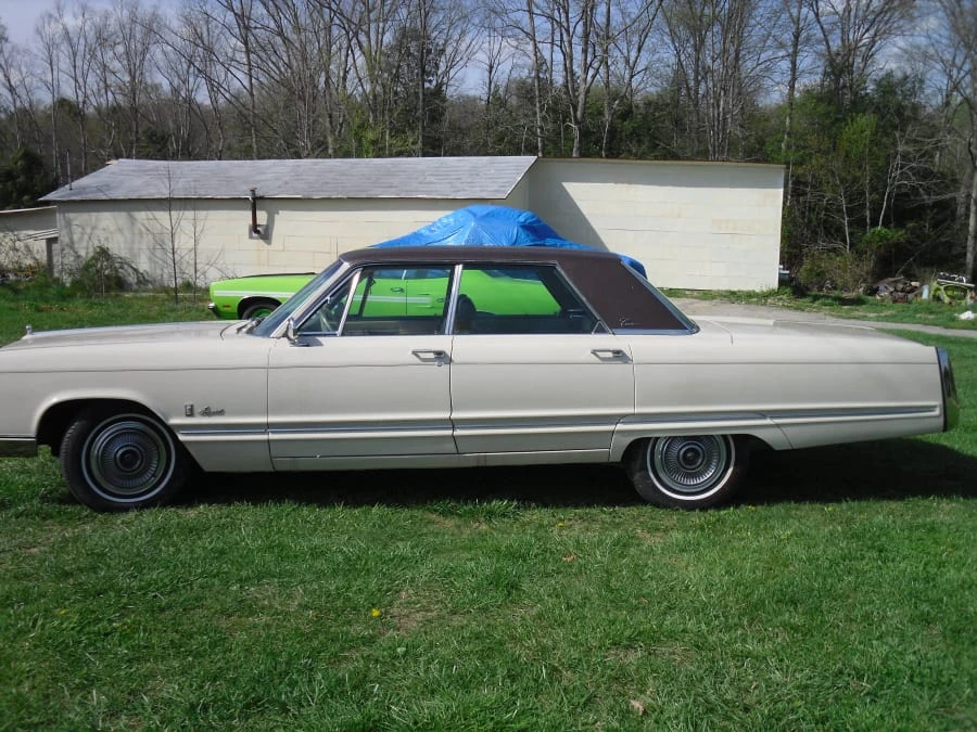 1967 Chrysler Imperial 3rd Gen - Image 2 of 8