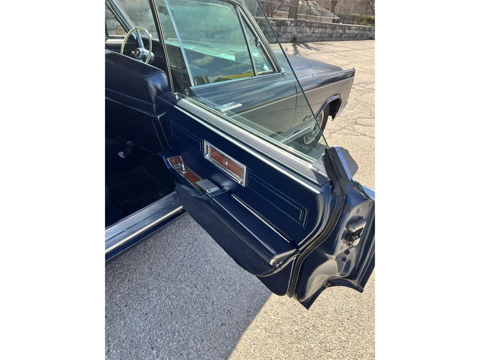 1967 Chrysler Imperial 3rd Gen - Image 18 of 31