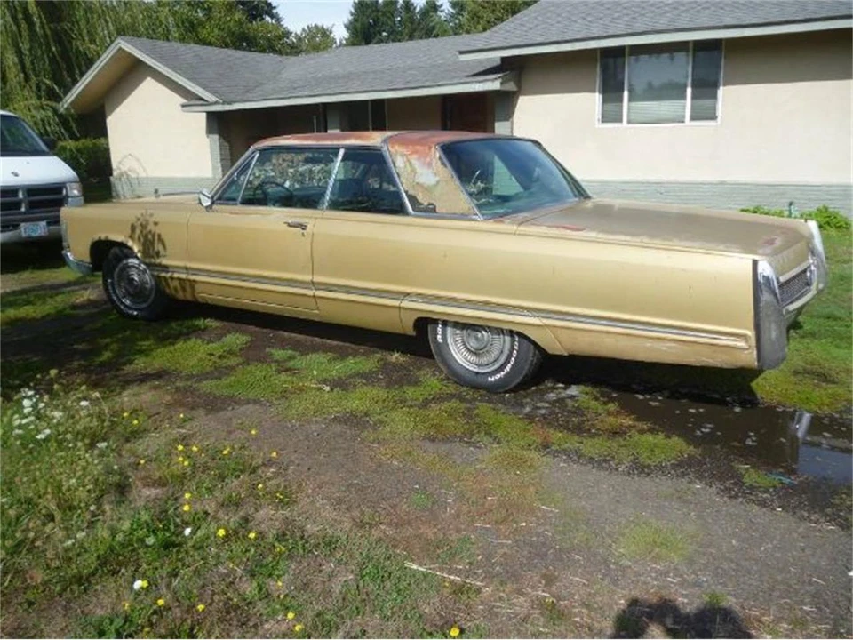 1967 Chrysler Imperial 3rd Gen - Image 3 of 17
