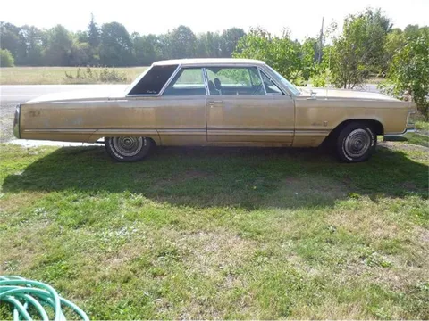 1967 Chrysler Imperial Crowne Coupe
