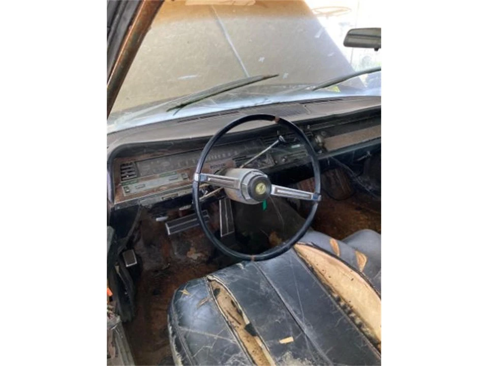 1967 Chrysler Imperial 3rd Gen - Image 15 of 17