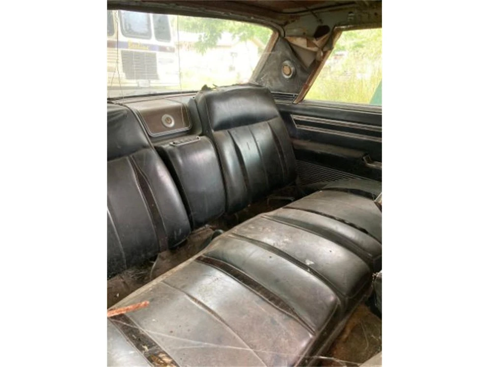 1967 Chrysler Imperial 3rd Gen - Image 12 of 17