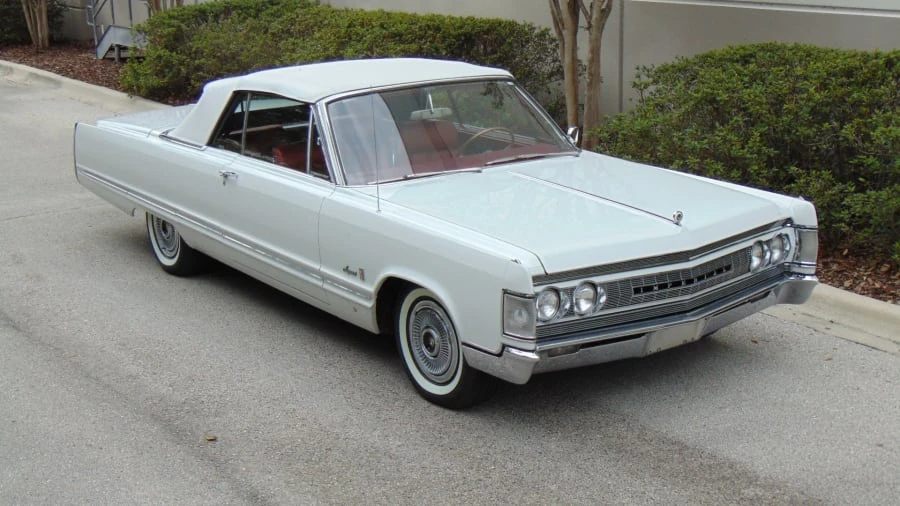 1967 Chrysler Imperial 3rd Gen - Image 5 of 12