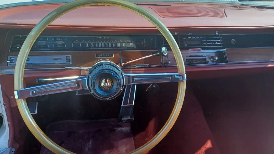 1967 Chrysler Imperial 3rd Gen - Image 4 of 15
