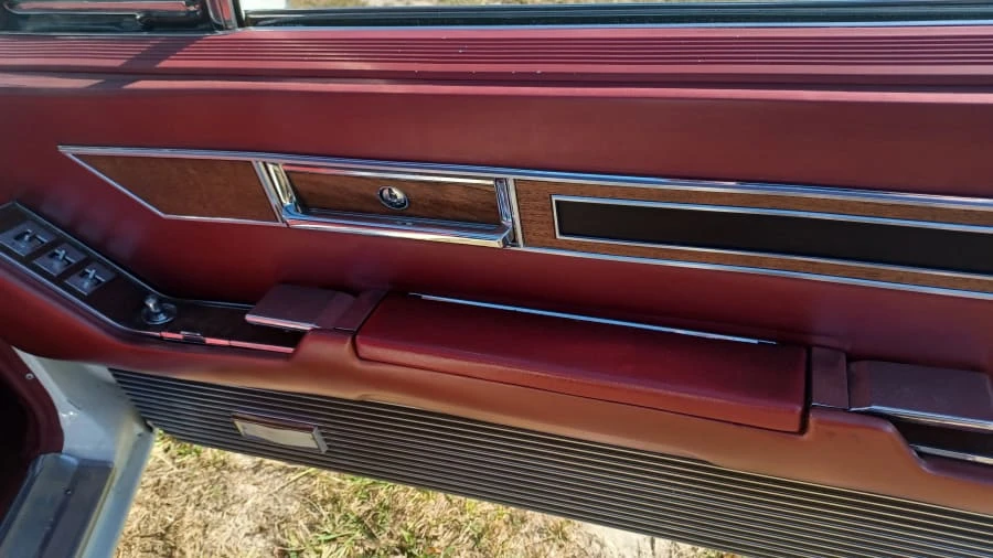 1967 Chrysler Imperial 3rd Gen - Image 8 of 15