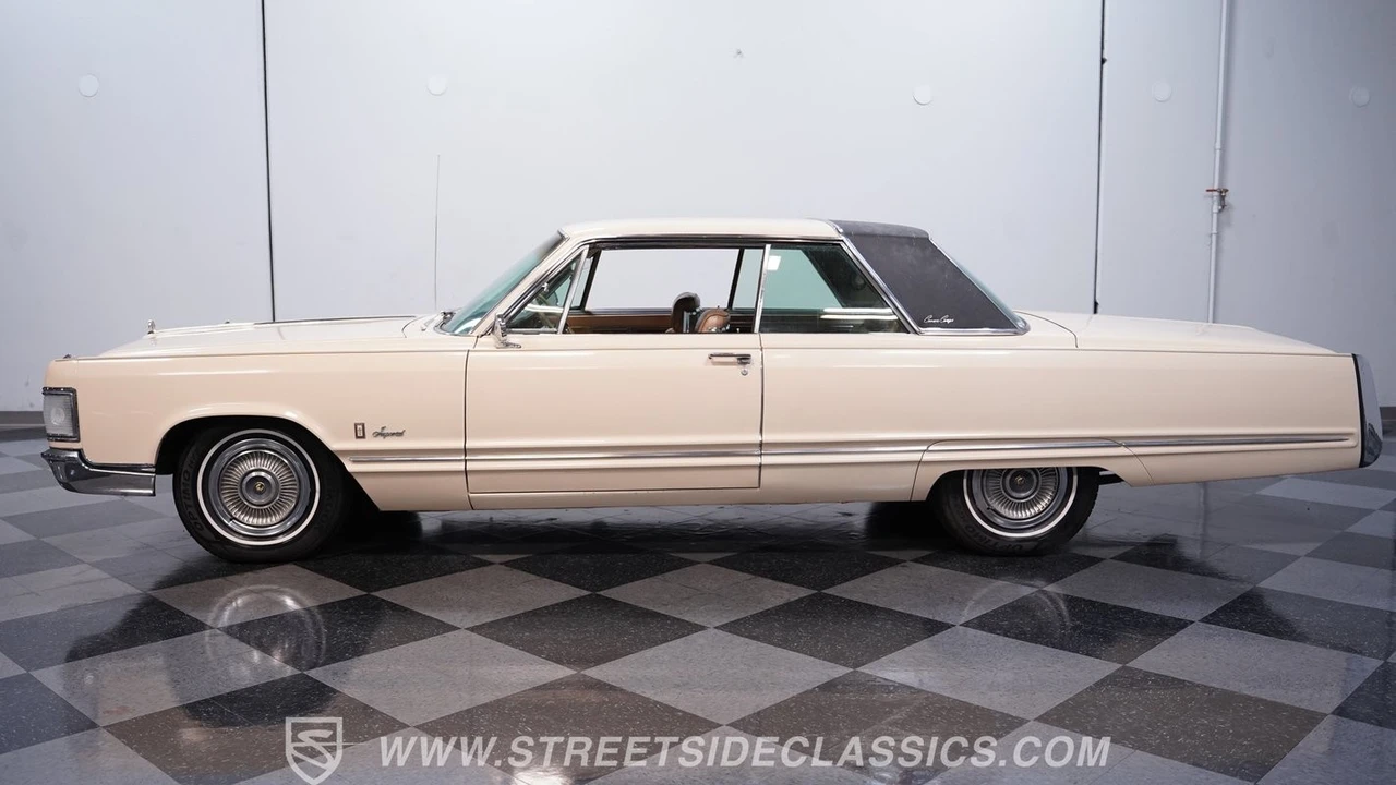 1967 Chrysler Imperial 3rd Gen - Image 3 of 31