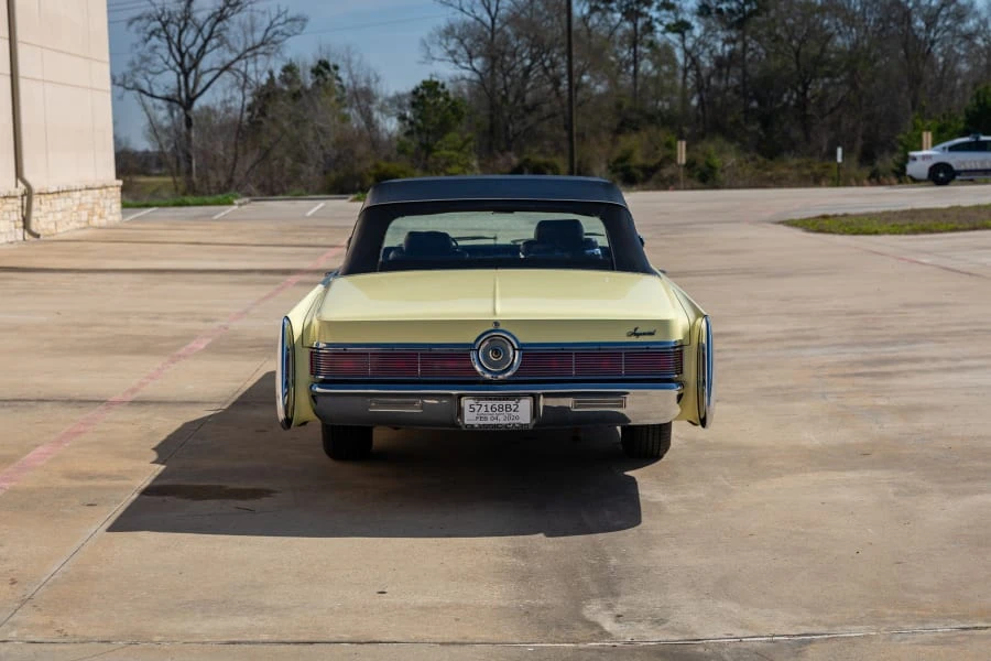 1967 Chrysler Imperial 3rd Gen - Image 5 of 25