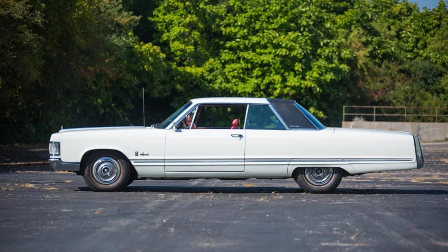 1967 Chrysler Imperial 3rd Gen - Image 2 of 12