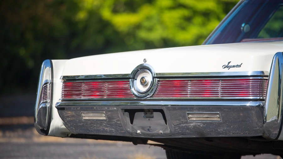 1967 Chrysler Imperial 3rd Gen - Image 9 of 12