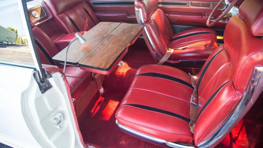 1967 Chrysler Imperial 3rd Gen - Image 10 of 12