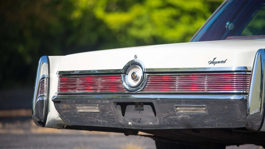 1967 Chrysler Imperial 3rd Gen - Image 9 of 12