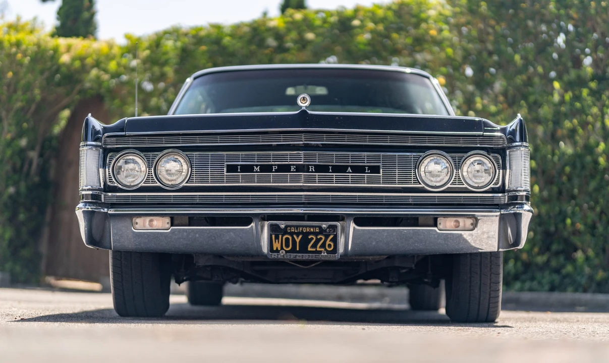 1967 Chrysler Imperial 3rd Gen - Image 2 of 31