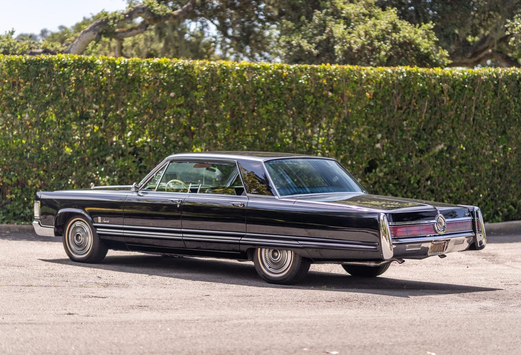 1967 Chrysler Imperial 3rd Gen - Image 15 of 31