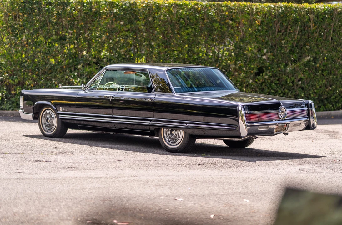 1967 Chrysler Imperial 3rd Gen - Image 16 of 31