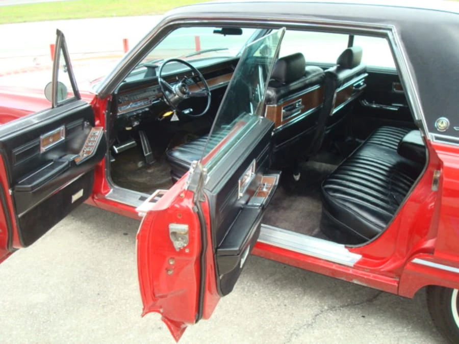 1967 Chrysler Imperial 3rd Gen - Image 4 of 6