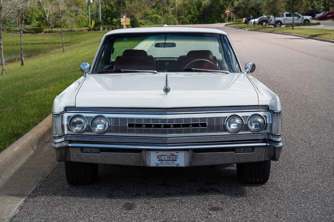 1967 Chrysler Imperial 3rd Gen - Image 10 of 21
