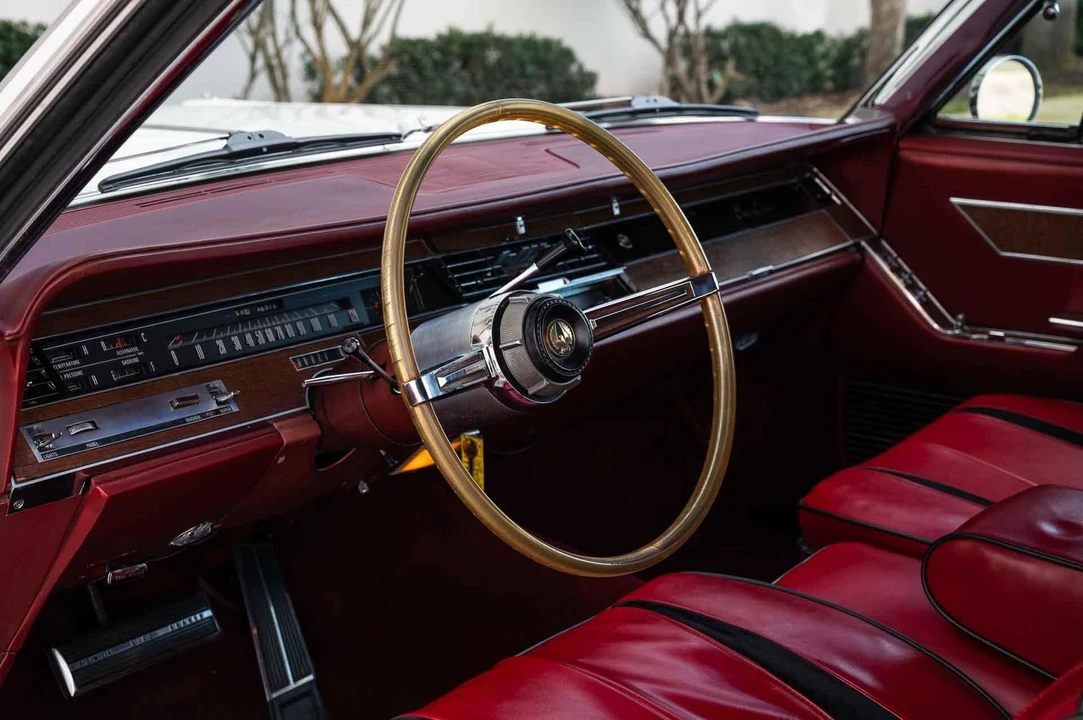 1967 Chrysler Imperial 3rd Gen - Image 11 of 21