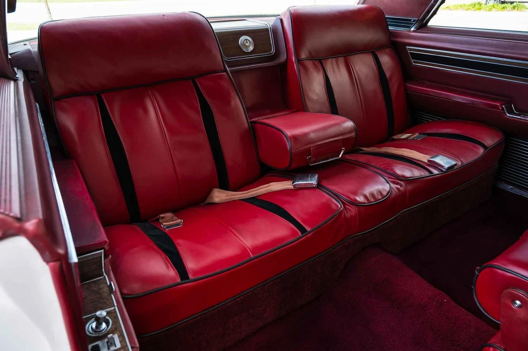 1967 Chrysler Imperial 3rd Gen - Image 15 of 21