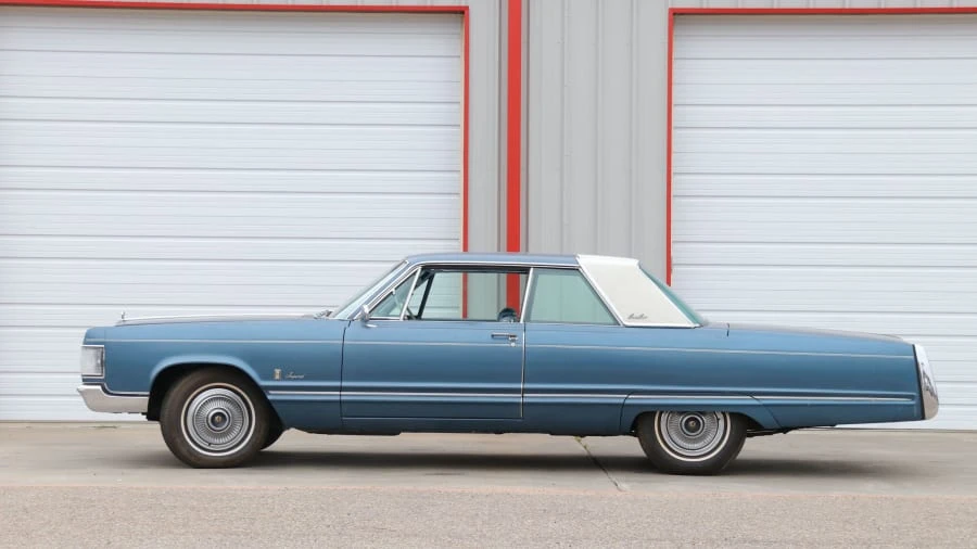 1967 Chrysler Imperial 3rd Gen - Image 2 of 12