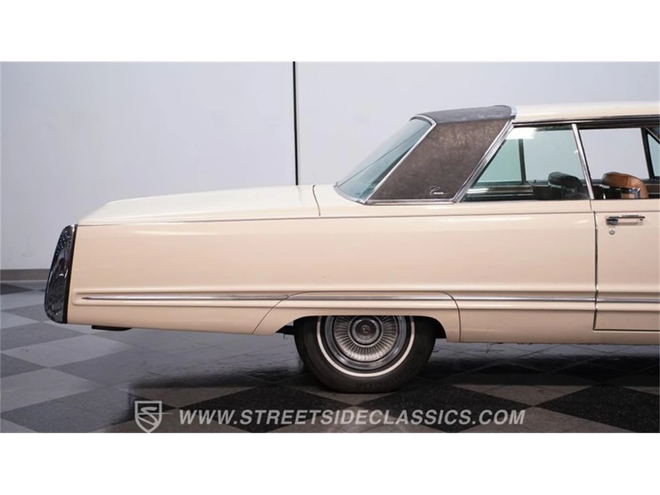 1967 Chrysler Imperial 3rd Gen - Image 24 of 31