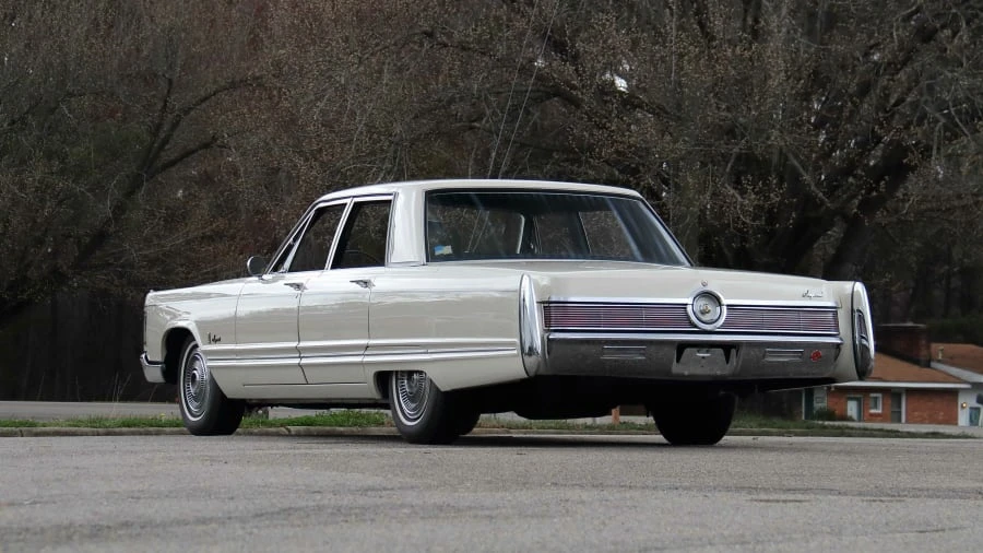 1967 Chrysler Imperial 3rd Gen - Image 6 of 20