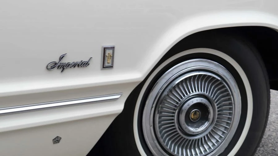 1967 Chrysler Imperial 3rd Gen - Image 10 of 20