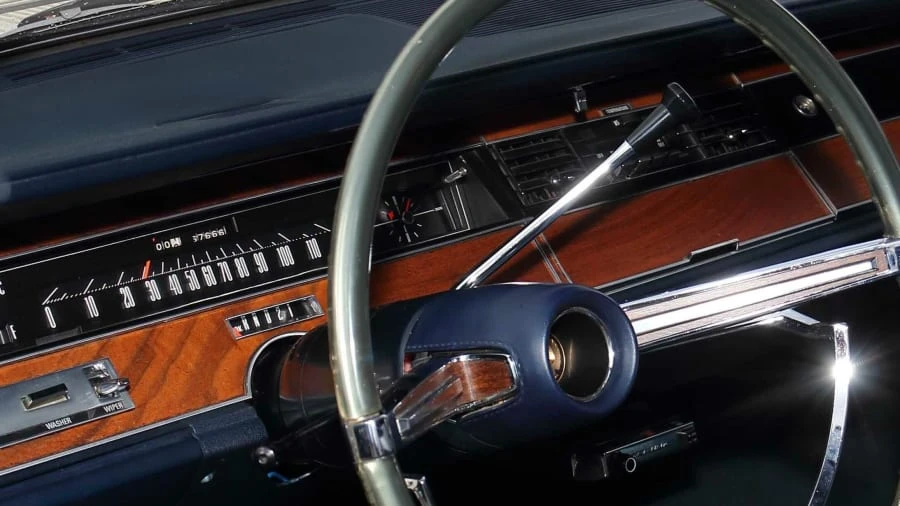 1967 Chrysler Imperial 3rd Gen - Image 18 of 20