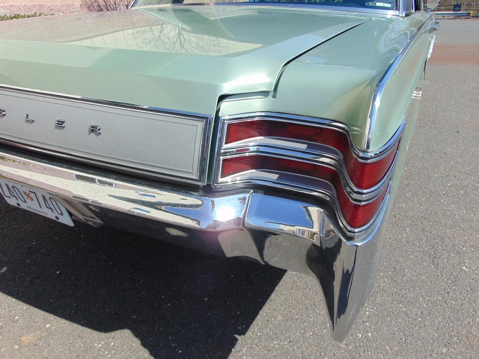 1967 Chrysler New Yorker - Image 30 of 31