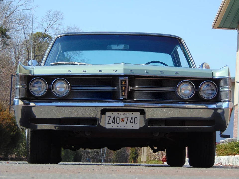 1967 Chrysler New Yorker - Image 3 of 31