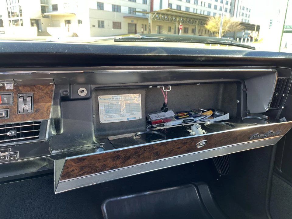 1967 Chrysler New Yorker - Image 30 of 31