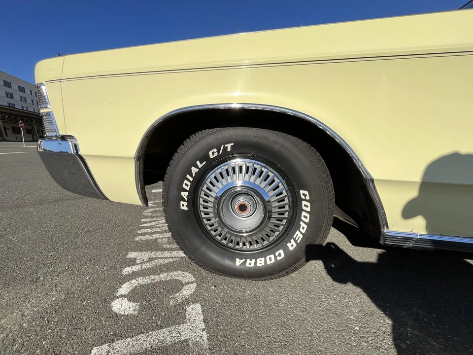 1967 Chrysler New Yorker - Image 20 of 31
