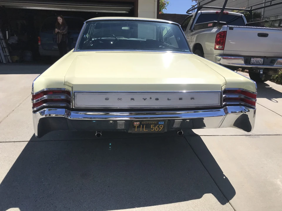 1967 Chrysler New Yorker - Image 10 of 31