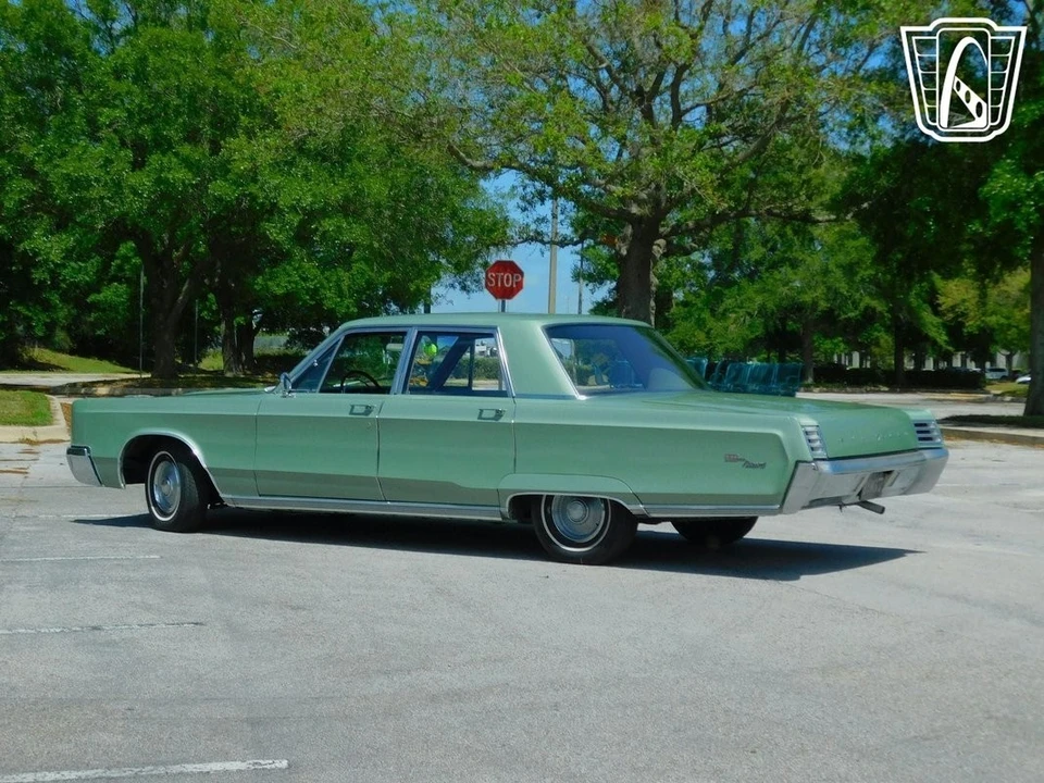 1967 Chrysler Newport - Image 9 of 12