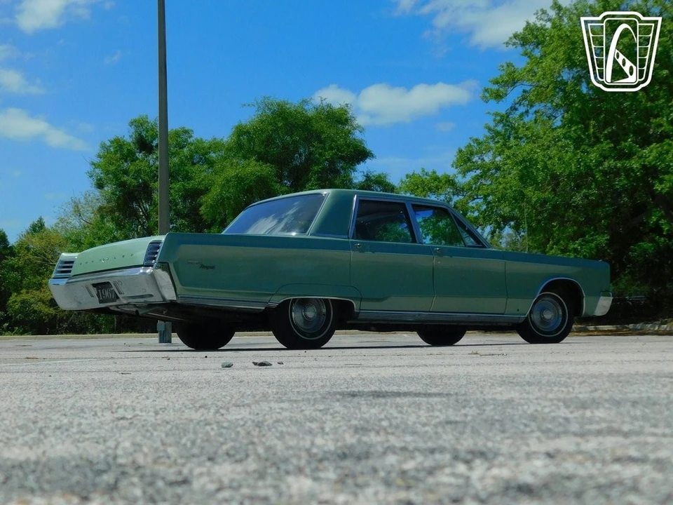 1967 Chrysler Newport - Image 13 of 21
