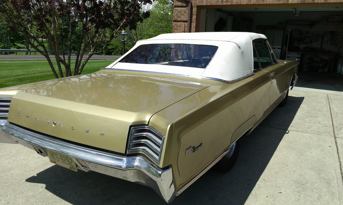 1967 Chrysler Newport - Image 7 of 15