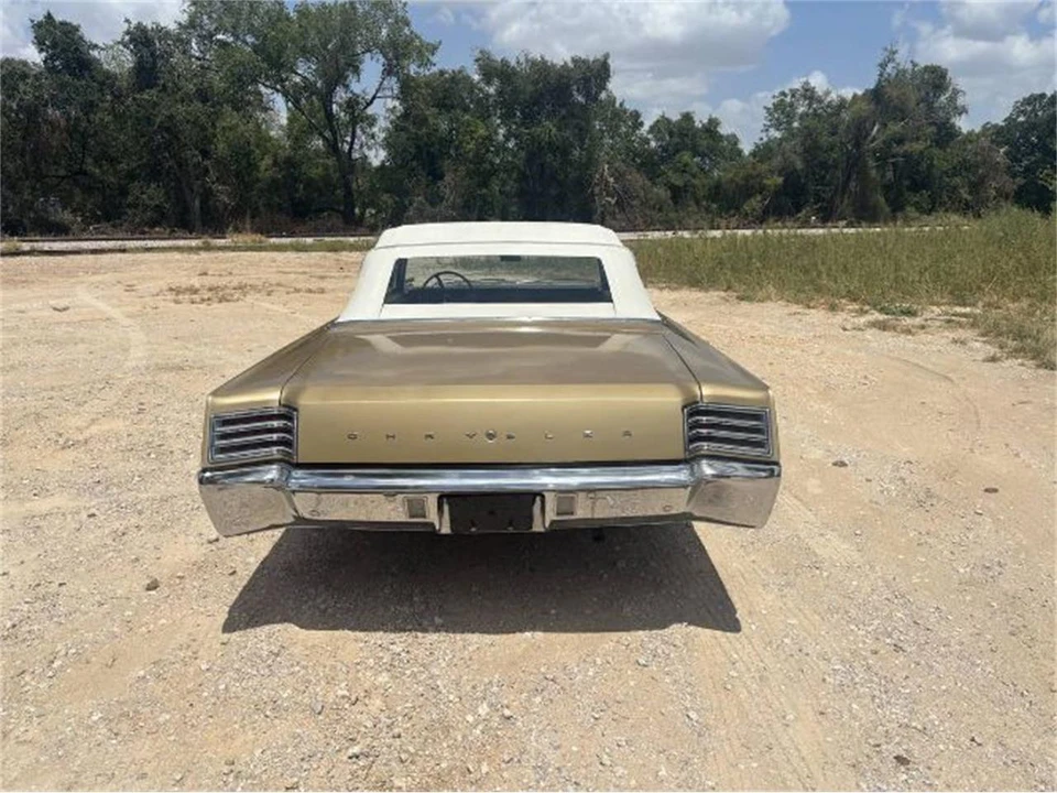 1967 Chrysler Newport - Image 7 of 13