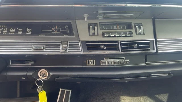 1967 Chrysler Newport - Image 11 of 22
