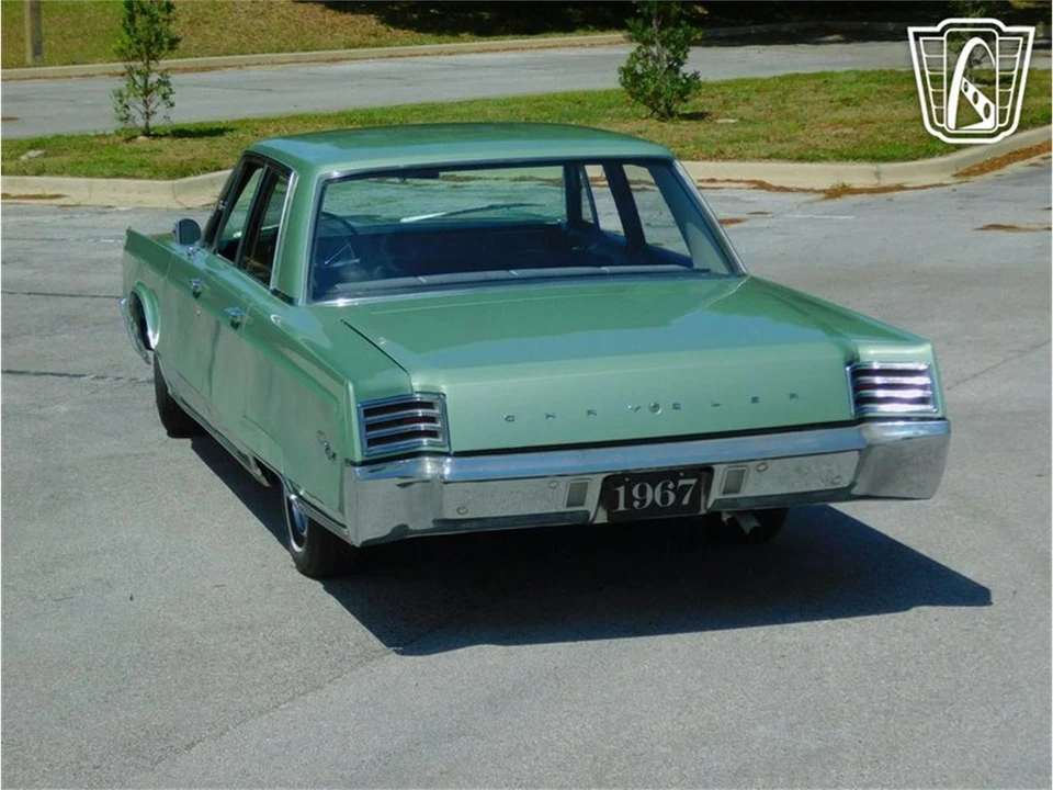 1967 Chrysler Newport - Image 11 of 31