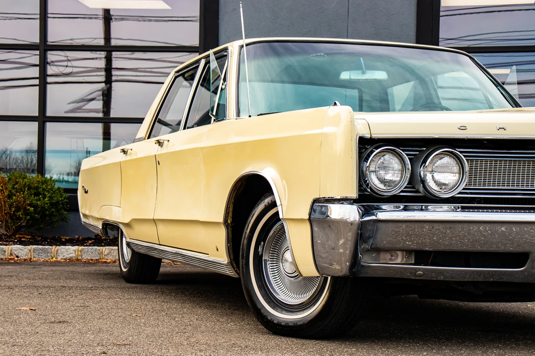1967 Chrysler Newport - Image 22 of 31