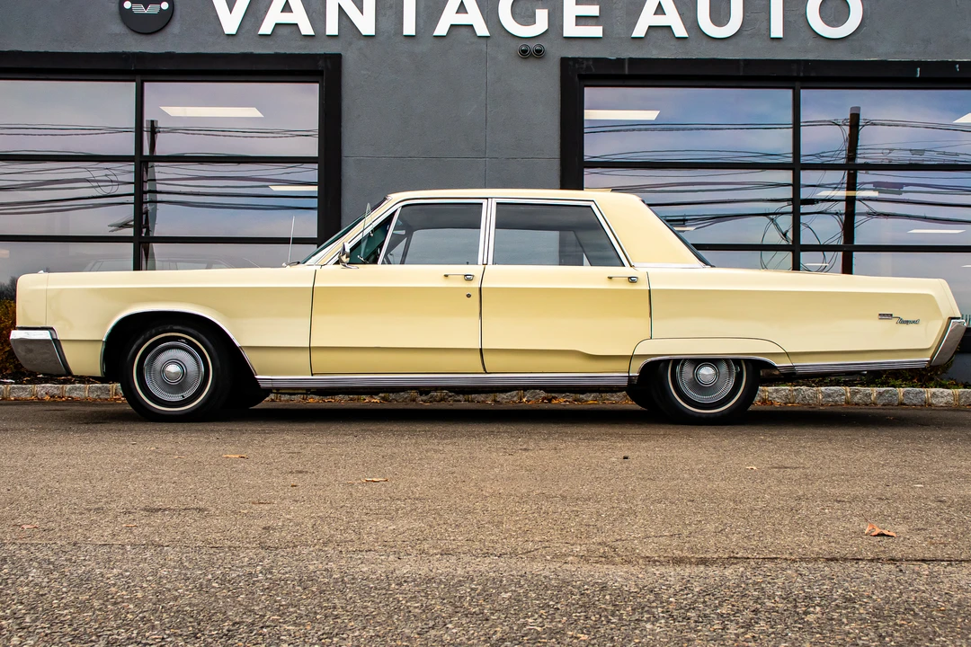 1967 Chrysler Newport - Image 5 of 31