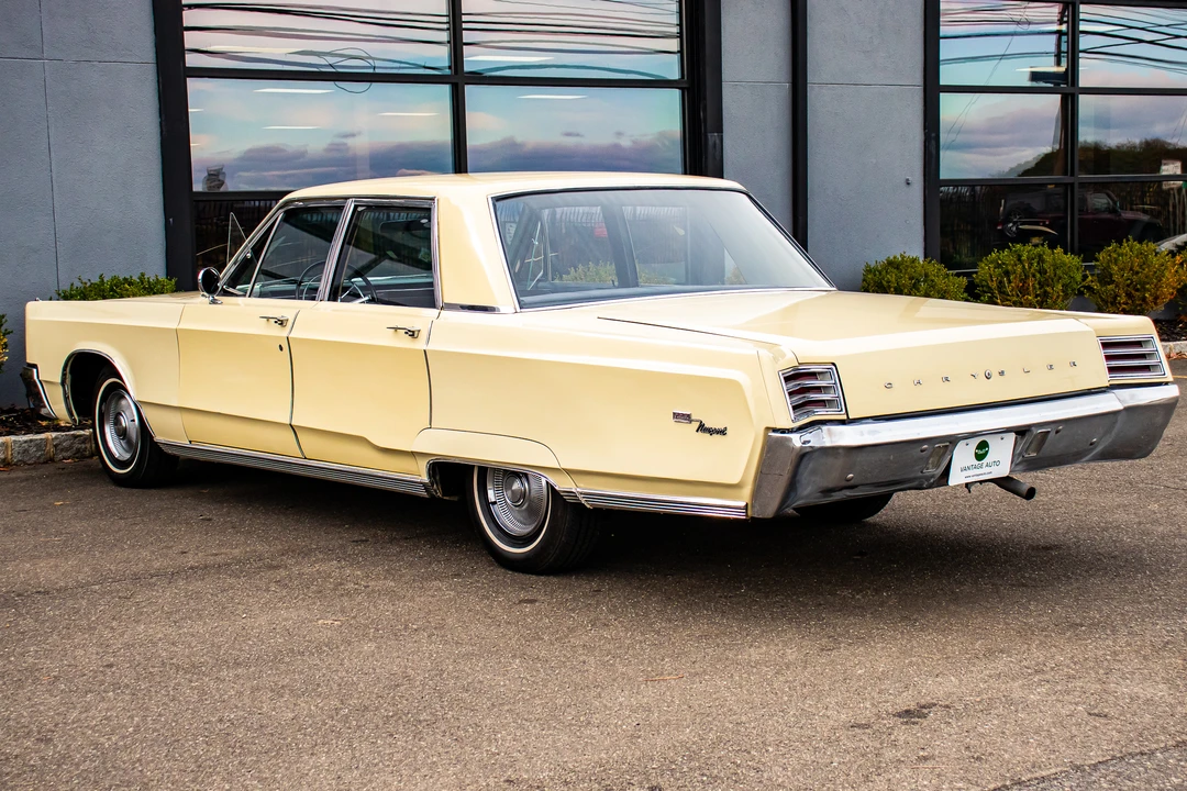1967 Chrysler Newport - Image 8 of 31