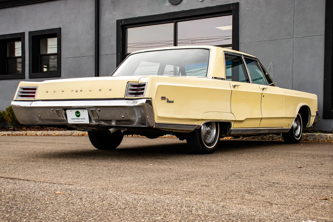 1967 Chrysler Newport - Image 12 of 31