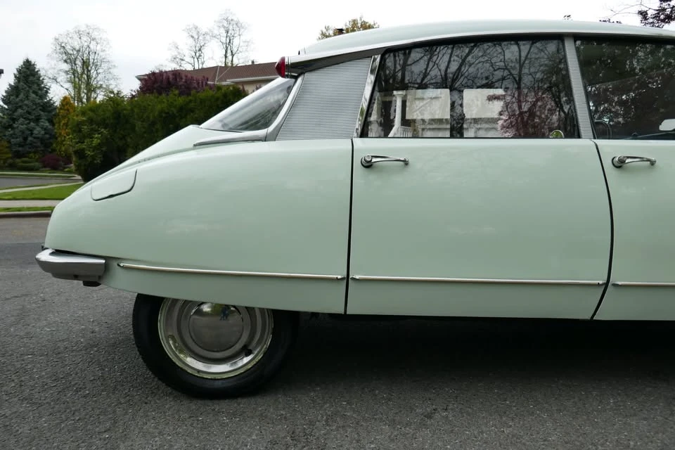 1967 Citroen DS19 - Image 10 of 16