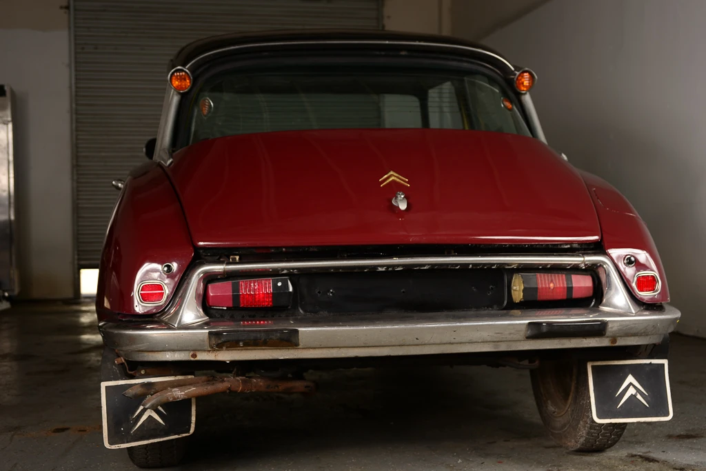 1967 Citroen DS19 - Image 14 of 31