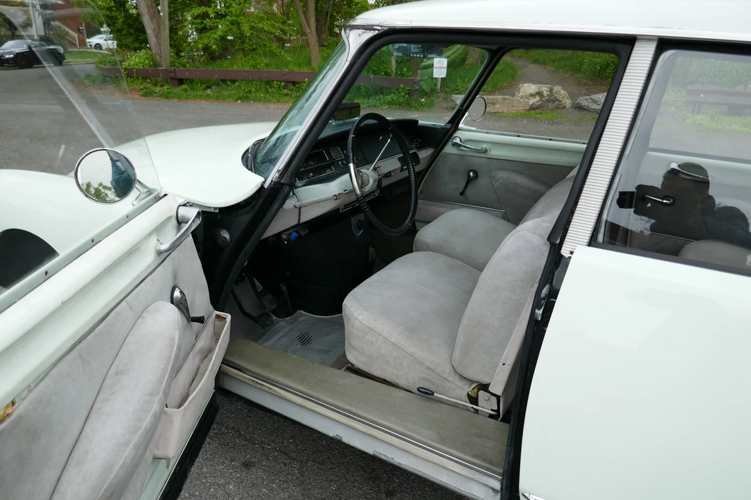 1967 Citroen DS19 - Image 11 of 30